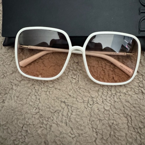 Dior vintage cream/gold Square Sunglasses - Picture 1 of 6